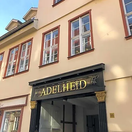 Adelheid Garni Hotel