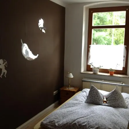 Adelheid Garni Hotel 3*