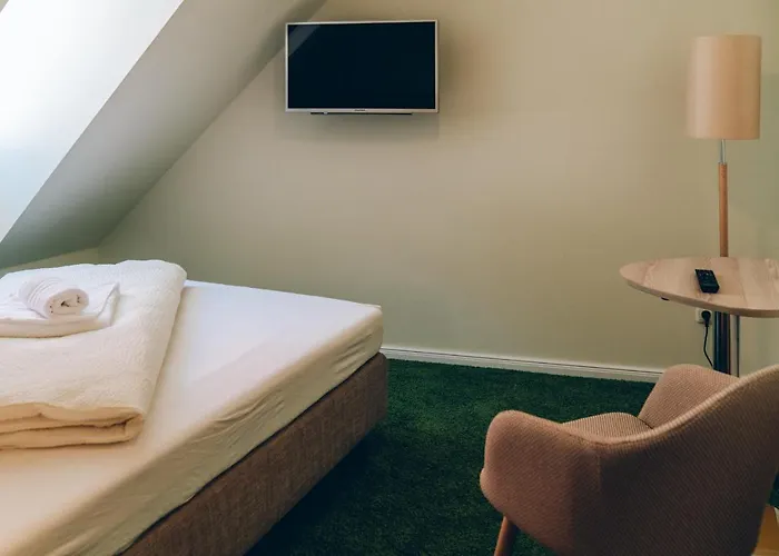 Adelheid Garni Quedlinburg